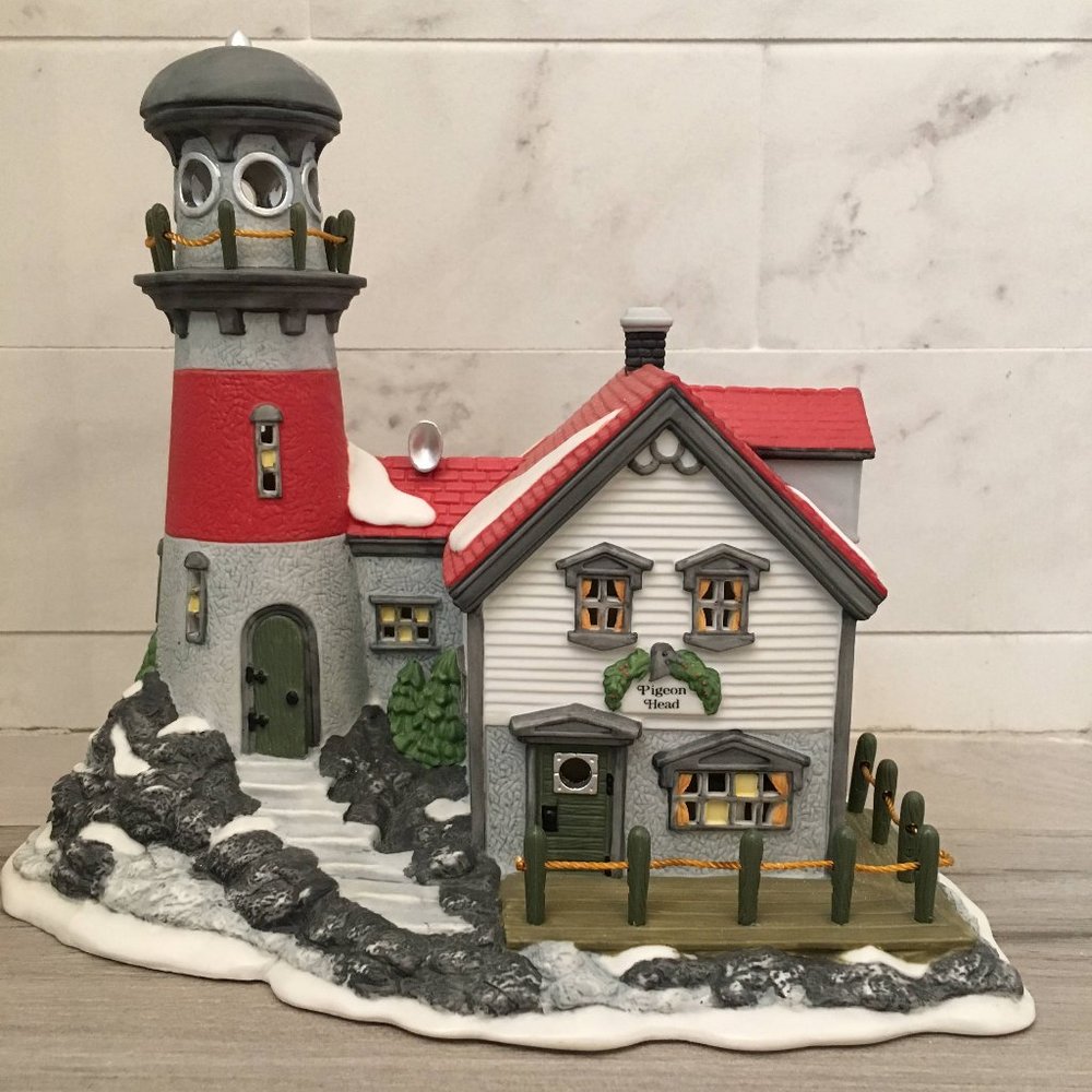 Department 56 Pigeonhead Lighthouse Christmas